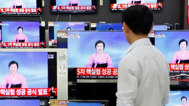 Kuzey Kore televizyonunda açıklama anı