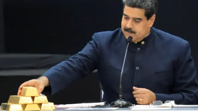 Правительство Николаса Мадуро говорит, что хочет вернуть золото, чтобы потратить деньги на борьбу с Covid-19, но его противники уверены, что средства пойдут на коррупционные схемы