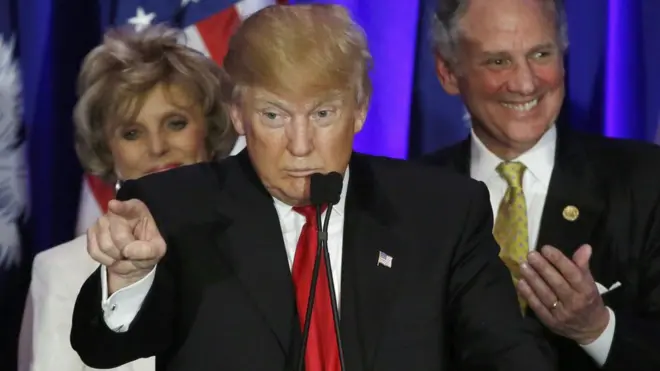 米大統領選2016】ネバダ州でトランプ氏圧勝 党員集会 - BBCニュース 米大統領選2016】ネバダ州でトランプ氏圧勝 党員集会 - BBCニュース