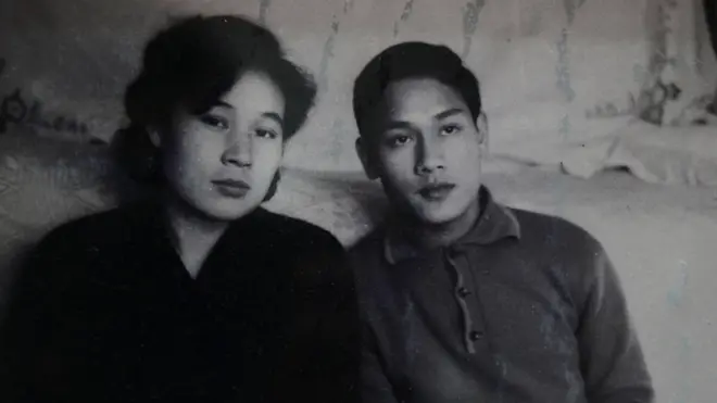 리영희(71)-팜녹칸(69) 부부의 젊은 시절 모습