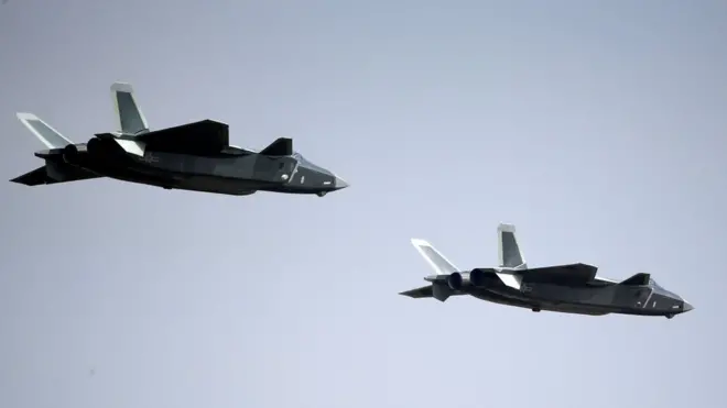 Novos aviõesqual a melhor casa de apostas onlinecaça chineses foram comparados aos americanos Raptor F-22