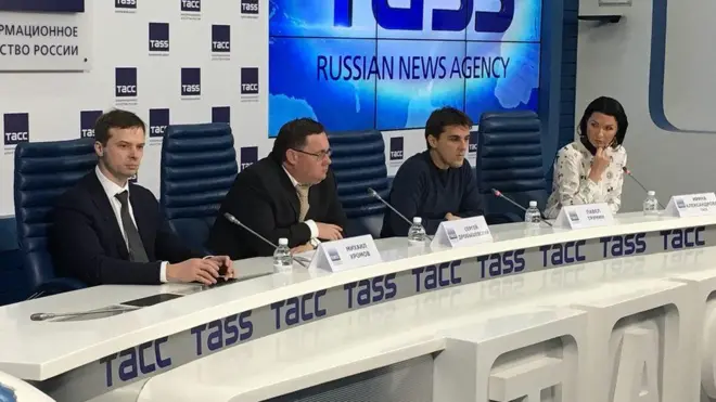 Авторы прогноза исходят из того, что в России не будет реализована ни одна из программ реформ