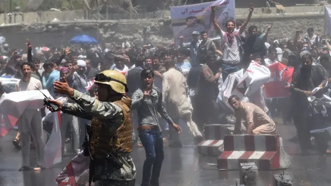 د کابل لاریون کې "۵ کسان وژل شوي او ۱۰ ټپيان دي"