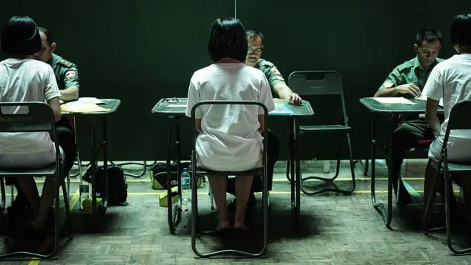 Foto ilustrasi. Sejumlah perempuan kanididat calon bintara Korps Wanita TNI AD (Kowad) menjalani pemeriksaan kesehatan di Markas Kodam Diponegoro Semarang, Jawa Tengah, Selasa, 14 Oktober 2014