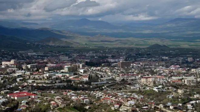 Проект новой конституции предусматривает переименование непризнанной НКР в Республику Арцах.