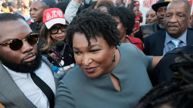 Stacey Abrams es una de las estrellas eergentes del Partido Demócrata (foto de marzo de 2020).