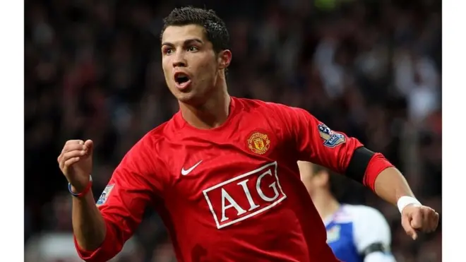 جماهير مانشستر يونايتد تنتظر يشغف عودة رونالدو