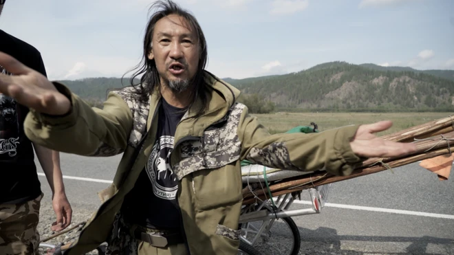 Габышев прошел почти 3000 км из Якутска на запад, но был задержан на берегу Байкала