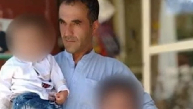 Uyu mugabo, wari ufite iduka, yizeraga ko azagira umutekano ku ba Taliban ntibagire icyo bamukoraho, nkuko umuryango we ubivuga