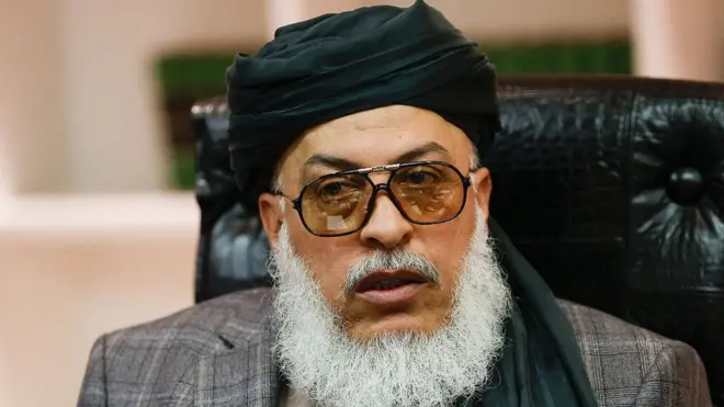 शेर मोहम्मद अब्बास स्तानिकज़ई ने