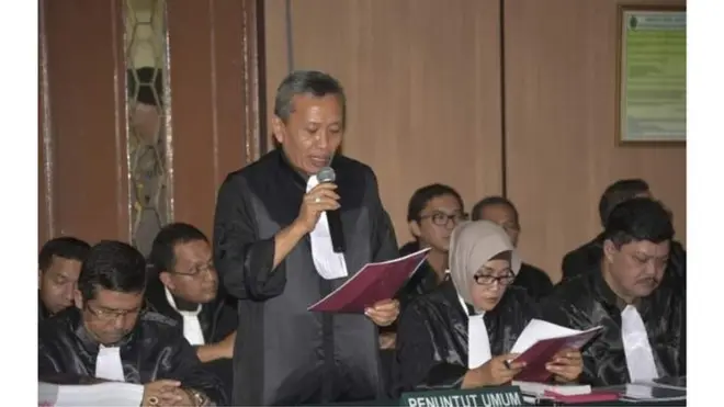sidang ahok