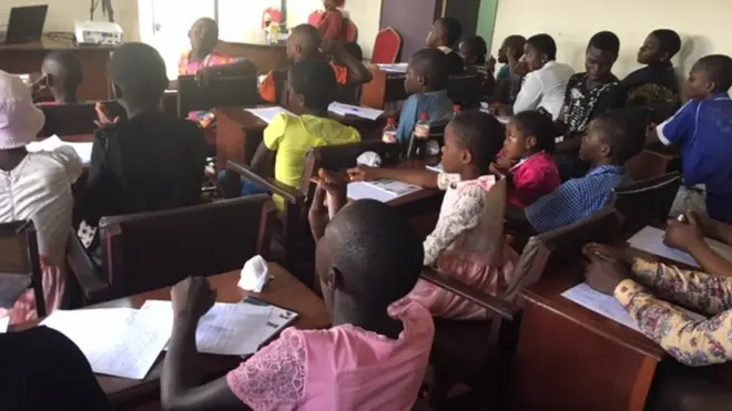 Young IDPS for di art therapy programme