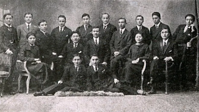 Европада таҳсил олган туркистонлик талабалар сони бошқа миллатлар талабалариникидан анча кам эди