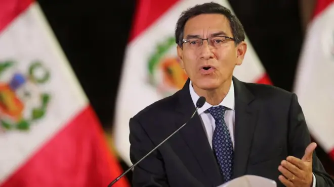 Президент Перу обвиняет парламент в блокировании антикоррупционных реформ