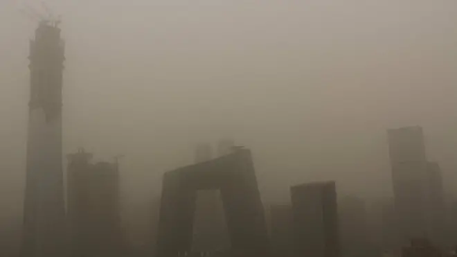 Пыль над Пекином