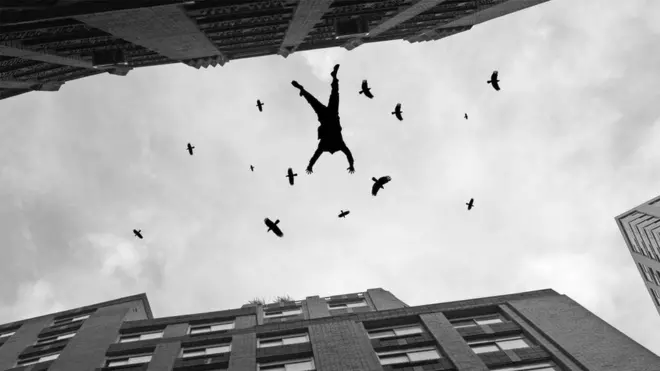 غضب في الكويت بعد انتحار شاب من البدون