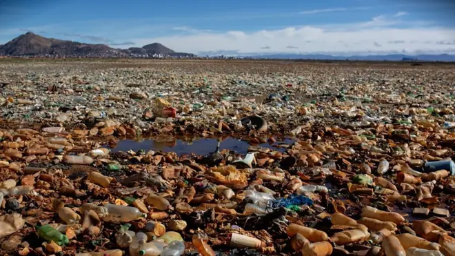 plastic waste thumb