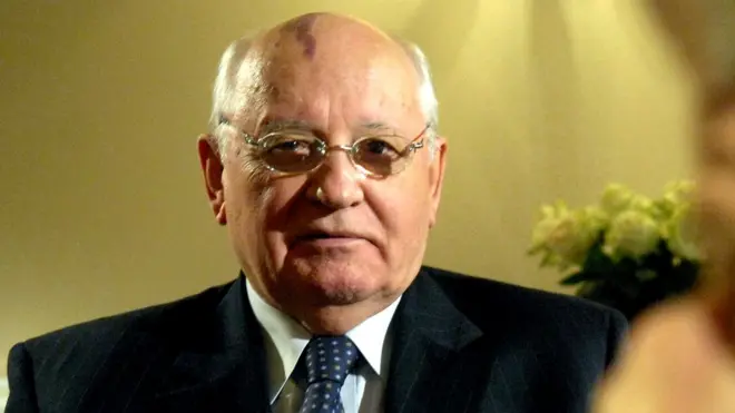 Михаил Горбачев