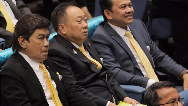 สุชาติ ตันเจริญ