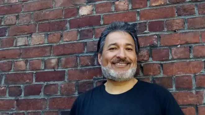 Gilberto Villarroel, periodista y escritor