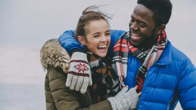 با درآمد سالانه ۹۵ هزار دلار باید احساس خوشبختی کنید.