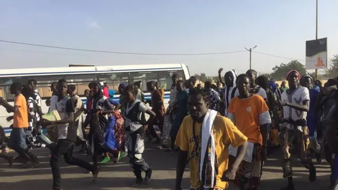 Les Sénégalais et la diaspora se sont rendus par milliers à la Grande Mosquée de Touba pour célébrer la vie de leur chef spirituel Cheikh Ahmadou Bamba.