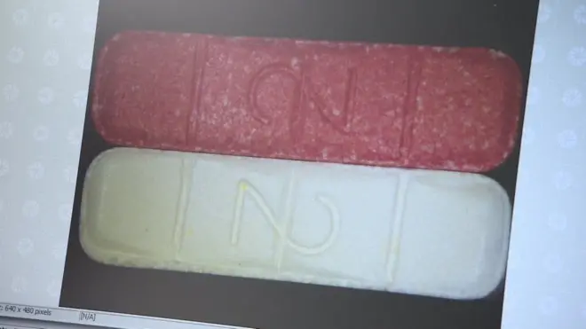 قالت شركة فايزر المصنعة لزاناكس إن أي شخص يشتري العقار عبر مواقع التواصل الاجتماعي سيشتري عقاقير مزيفة