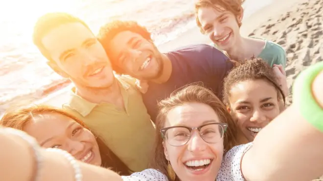 Al menos existen 4 fechas para celebrar el Día de la Amistad.