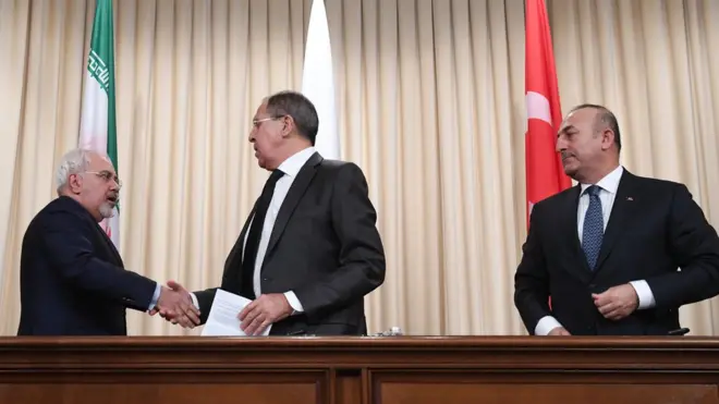 Главы МИД России, Турции и Ирана впервые обсудили Сирию в трехстороннем формате