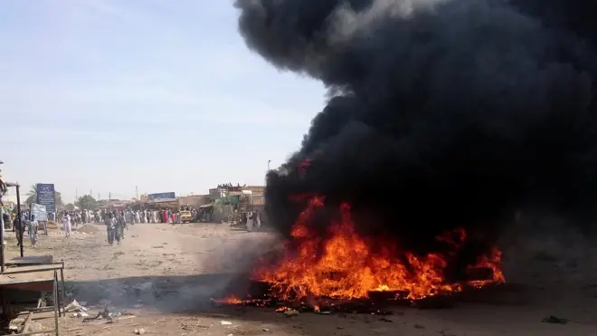الاحتجاجات تطورت في القضارف