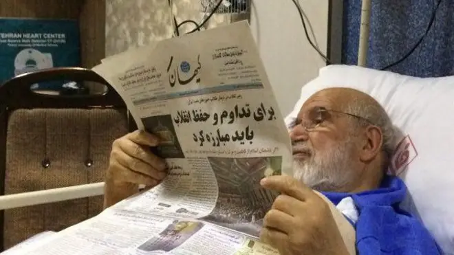 مهدی کروبی در بیمارستان