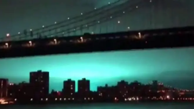 Njujork je prošle noći doživeo neobičnu pojavu