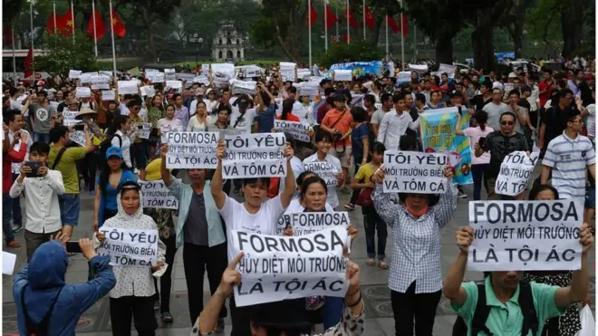 Nhiều cuộc biểu tình chống Formosa diễn ra ở Việt Nam (ảnh chụp ngày 1/5/2016 ở Hà Nội)