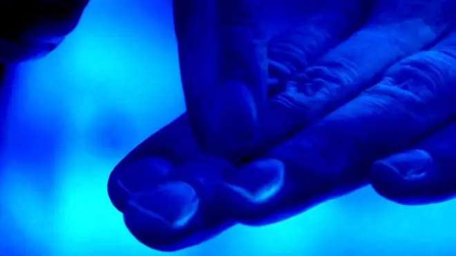 تعرف على كيفية انتشار الجراثيم وطريقة الوقاية منها؟