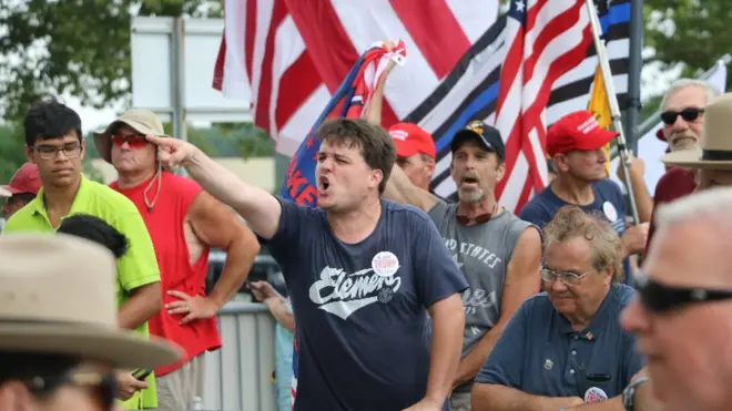 La comunidad de Brentwood ha sufrido brutales asesinatos de jóvenes a manos de la pandilla callejera MS-13.