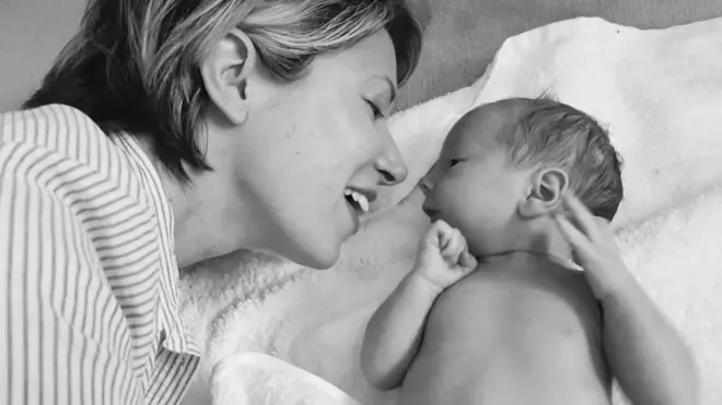 Helena je primetila da gubi sluha posle drugog porođaja