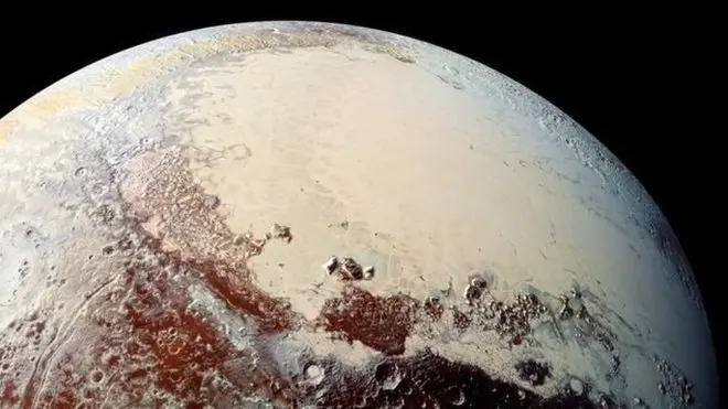 ข้อมูลใหม่จากยานสำรวจนิวฮอไรซันส์ชี้ว่า ดาวพลูโตมีสภาพทางธรณีวิทยาที่หลากหลายและเคลื่อนไหวเปลี่ยนแปลงอยู่เสมอ