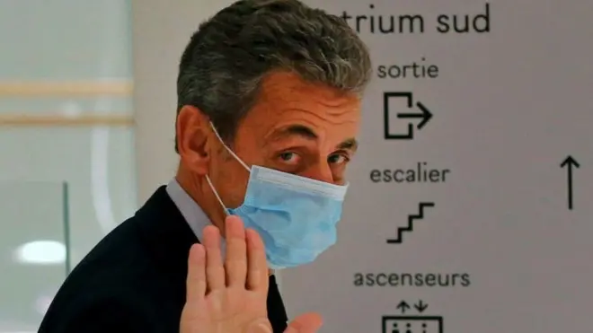 ፕረዚደንት ነበር ኒኮላስ ሳርኮዚ ንማእሰርቲ ዝተፈረደ ፈላሚ ፕረዚደንት ፈረንሳ ኮይኑ'ሎ