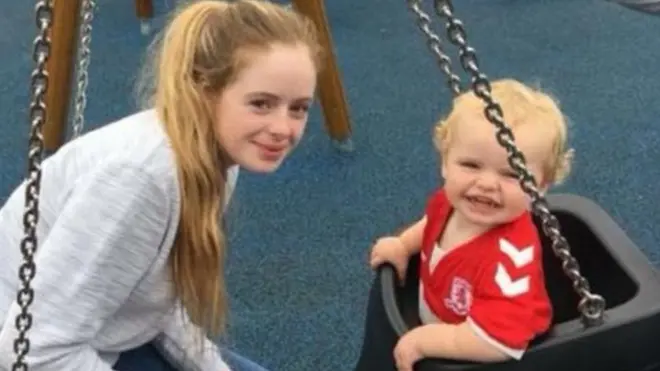 Eden se rastala od bebinog oca, ali njih dvoje su ostali prijatelji