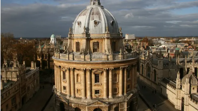 Oxford Üniversitesi