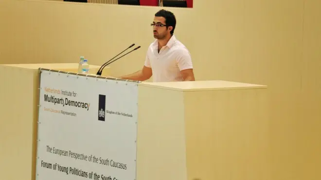 "Biz bu hadisəni yaxından izləyəcəyik", Çoxpartiyalı Demokratiya üçün Şərqi Avropa Mərkəzi bəyan edib.