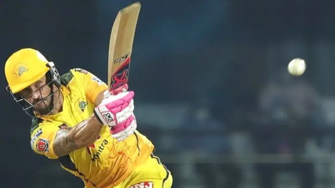 डु प्लेसिस ने आईपीएल का 19वां अर्धशतक बनाया