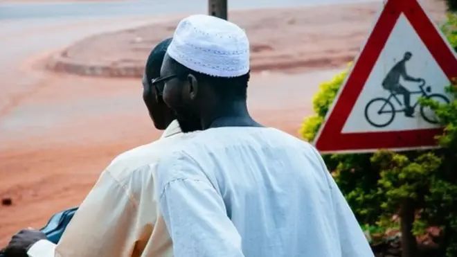 Asaaju ẹgbẹ Tijjaniyya ti ta kete si ẹgbẹ Hakika yii, ti wọn si ni awọn ko ba wọn se rara.