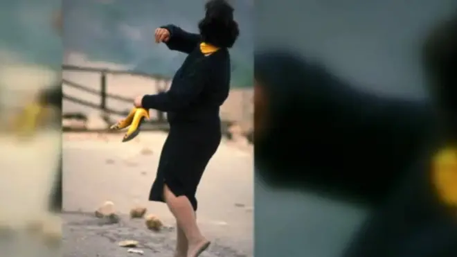 ৩০ বছর আগের এই ছবিটি একসময় সারা বিশ্বে ছড়িয়ে পড়লেও, কারো জানা ছিল না ছবির নারীর পরিচয়