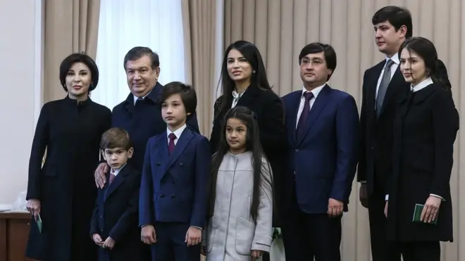 Президентнинг икки қизи ҳам ҳукуматда нуфузли лавозимларга тайинланган