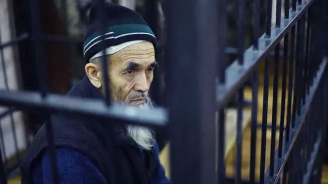 Азимжон Асқаров бир умрлик қамоқ жазосига ҳукм қилинган