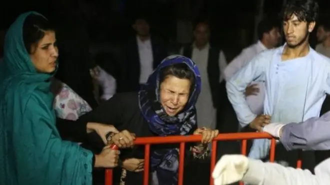 ඥාතීන් අහිමිව වැළපෙන ජනතාව