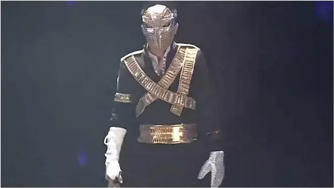 Руководитель Alibaba станцевал, как Майкл Джексон