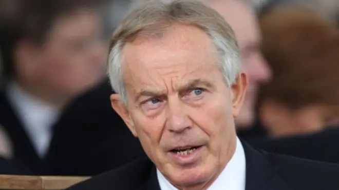 تقول الصحيفة إن شائعات تشير إلى أن بلير كان يسعى للحصول على منصب مستشار لترامب لشؤون الشرق الأوسط.