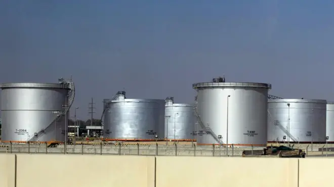 ናይ ነዳዲ ታንከራት